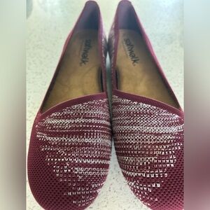 Softwalk Women's Burgundy Flats